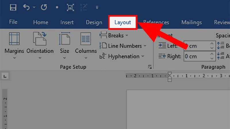 Mở file Word cần chuyển đổi khổ giấy > Chọn thẻ Layout hoặc Page Layout